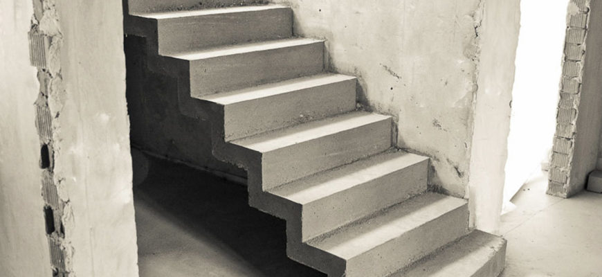 Монолитная лестница из бетона